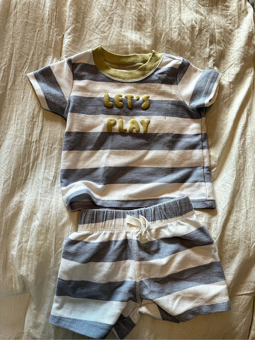 Carter's Striped Matching Set Baby 3-6M Like New